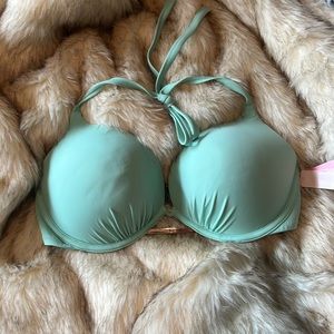 (NWT) Victoria’s Secret Add 2 Cups Bikini Top